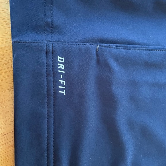 Nike Mens dry fit jacket - Picture 2 of 3